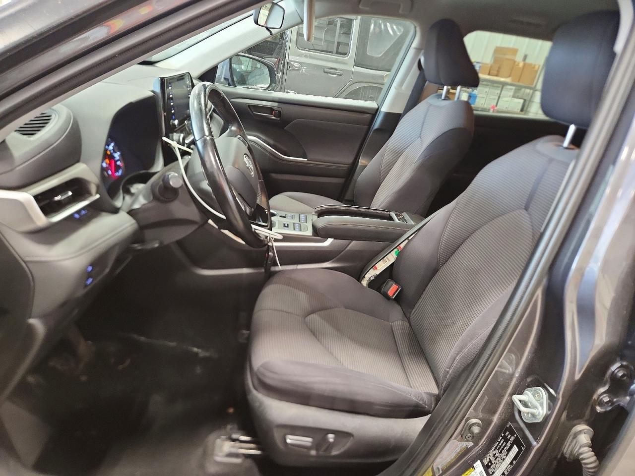 2021 Toyota Highlander Le - Фото 7