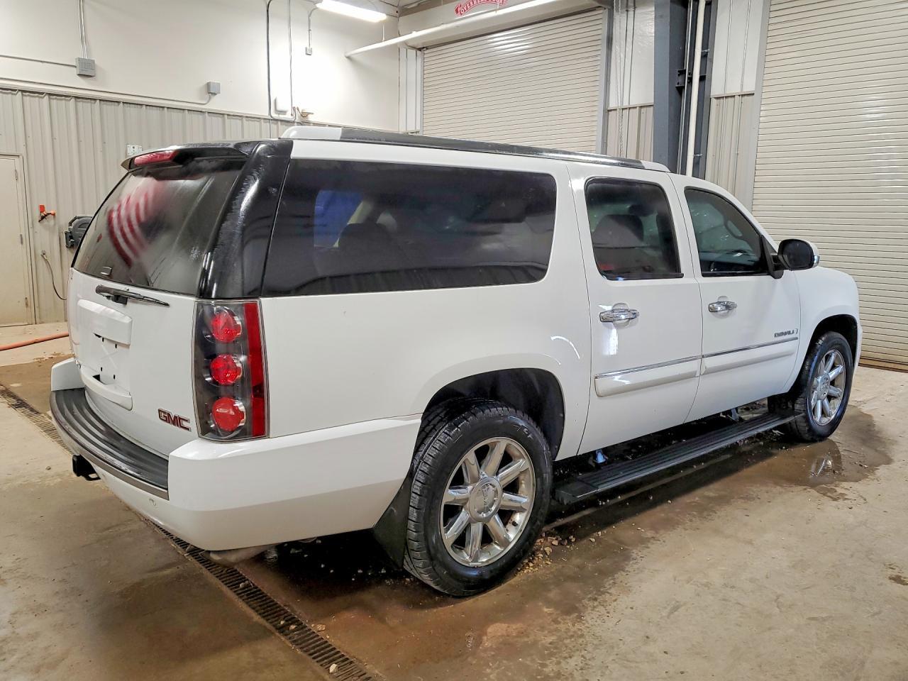 2008 GMC Yukon Xl Denali - Фото 3