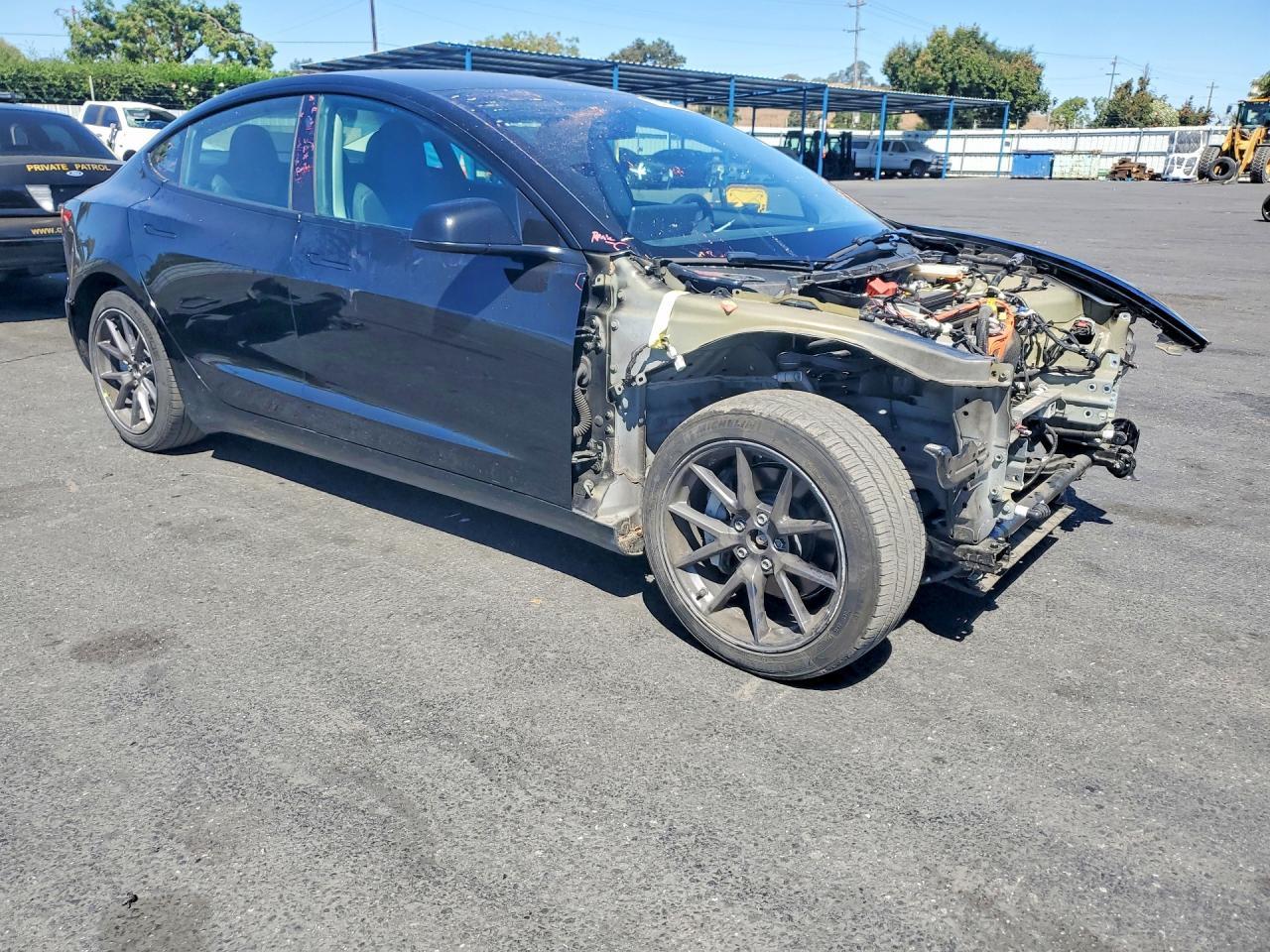 2022 Tesla Model 3 - Фото 4