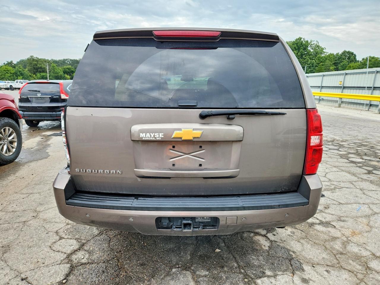 2013 Chevrolet Suburban K1500 Lt - Фото 6