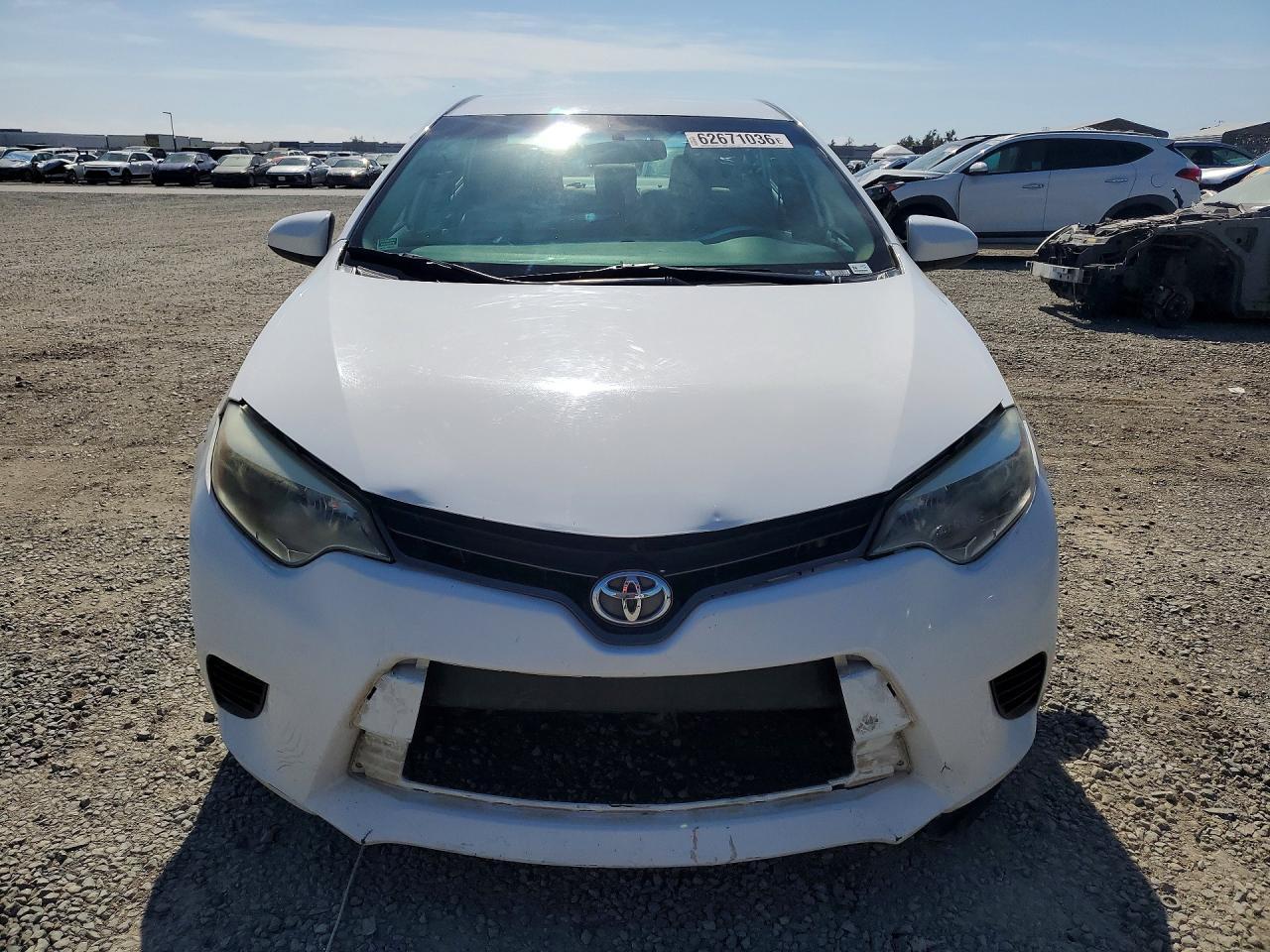2016 Toyota Corolla Le - Image 5