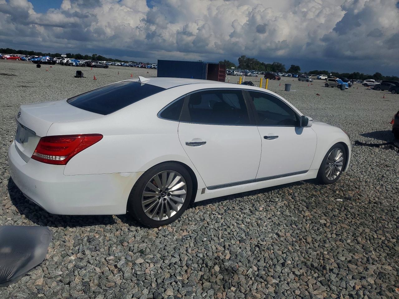 2016 Hyundai Equus Signature - Фото 3