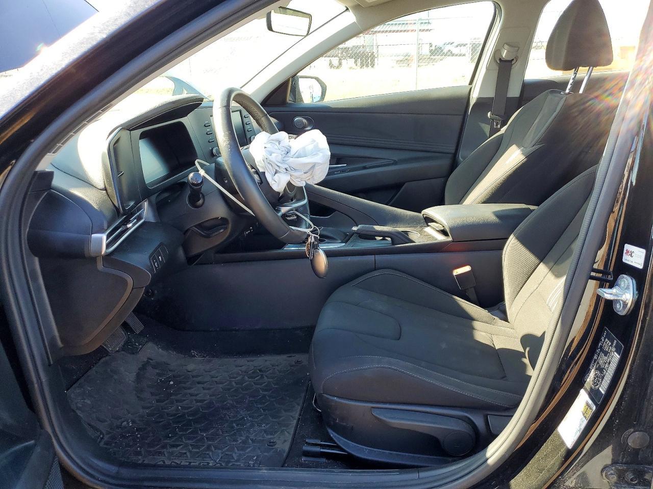 2025 Hyundai Elantra Sel Sport - Фото 7