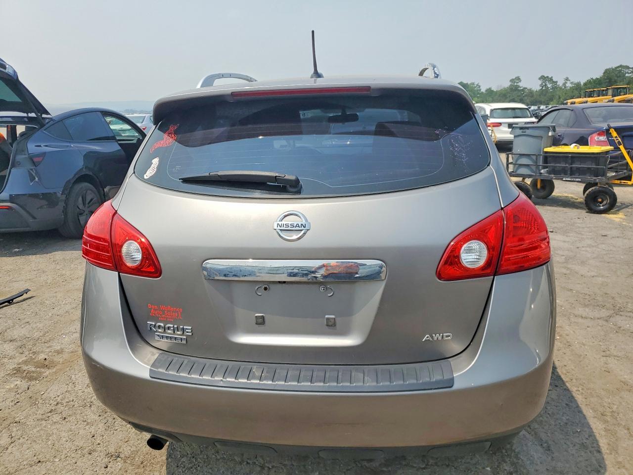 2014 Nissan Rogue Select S - Image 6