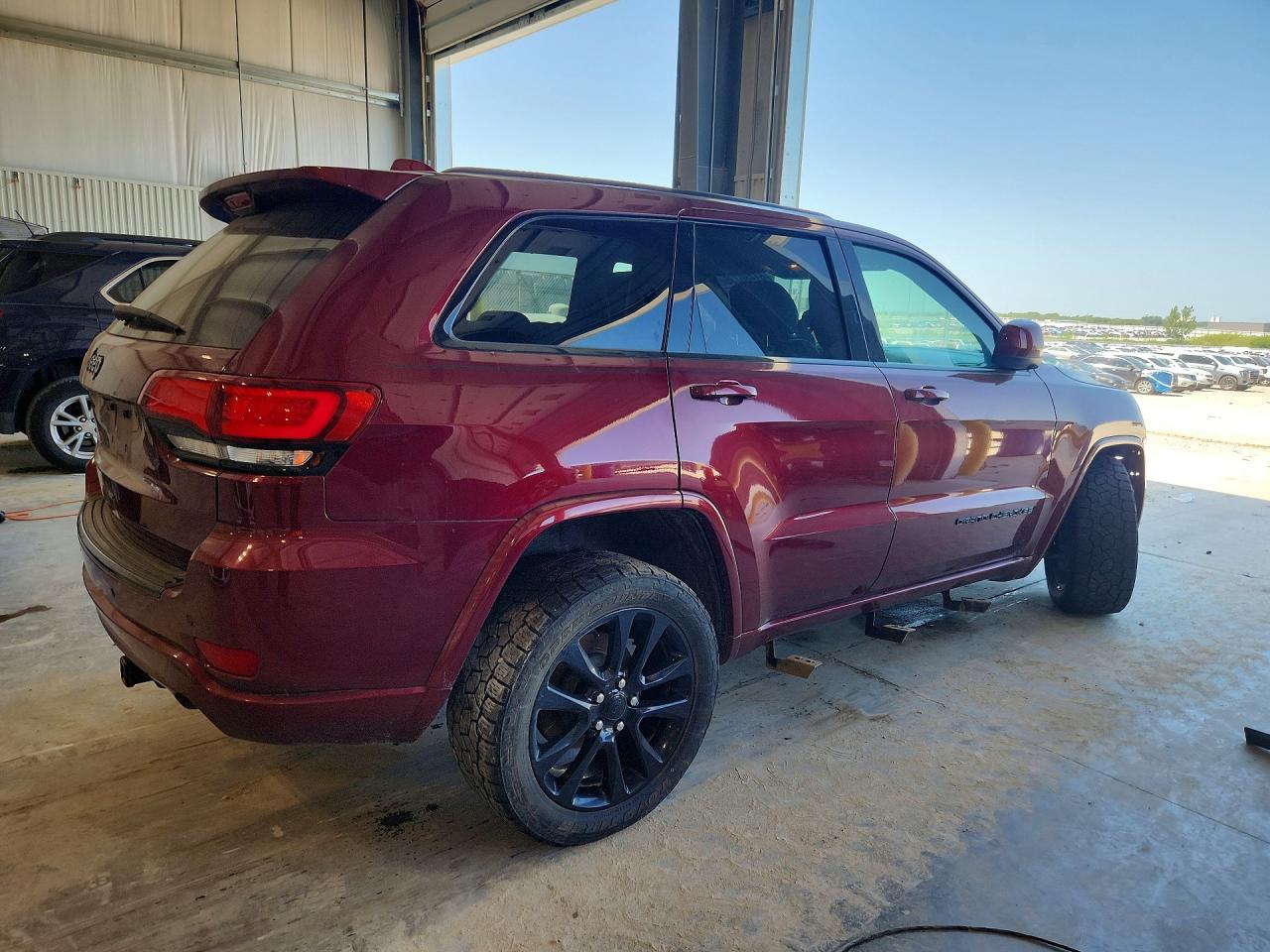 2018 Jeep Grand Cherokee Laredo - Фото 3