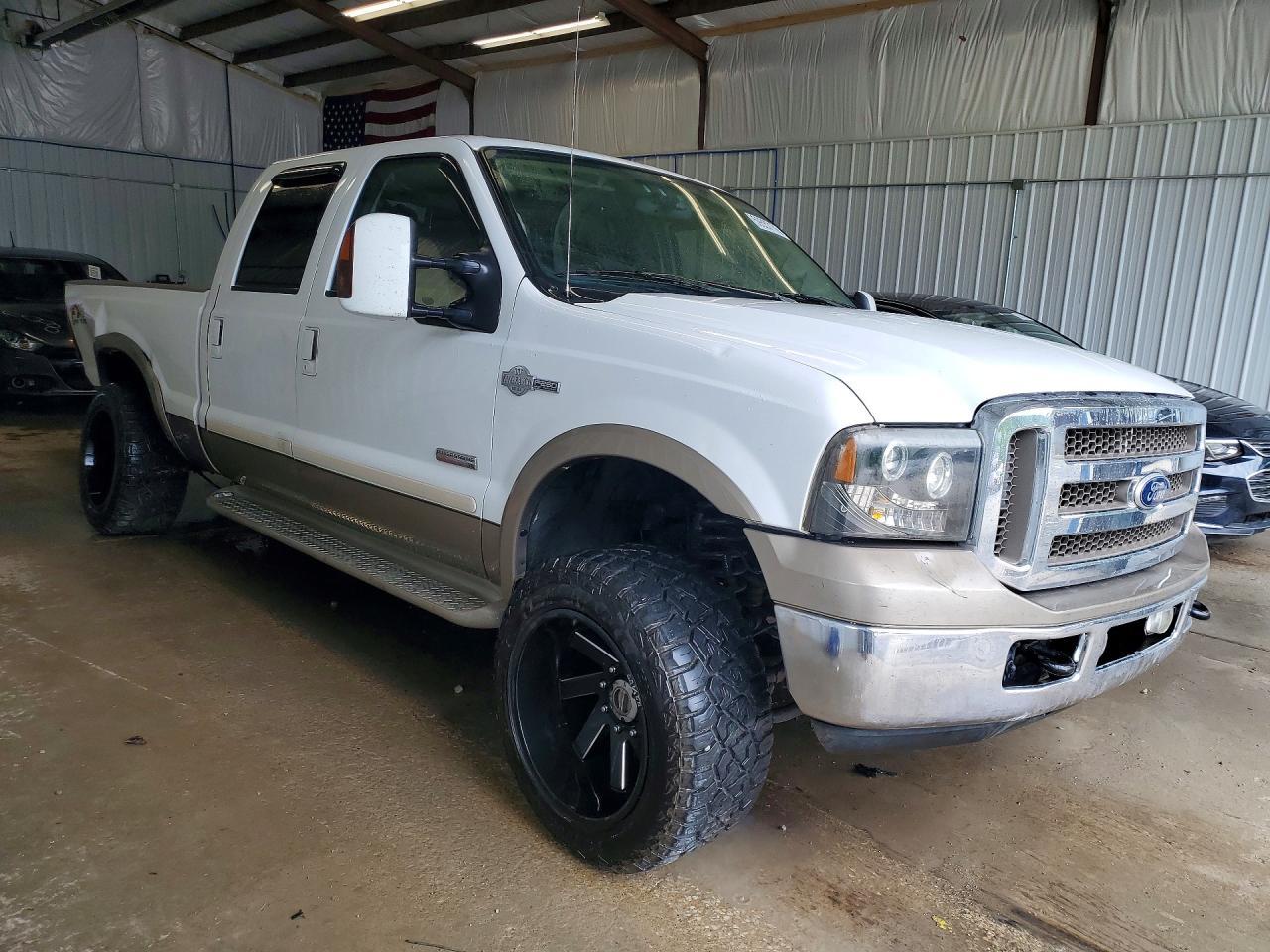 2005 Ford F250 Super Duty - Image 4