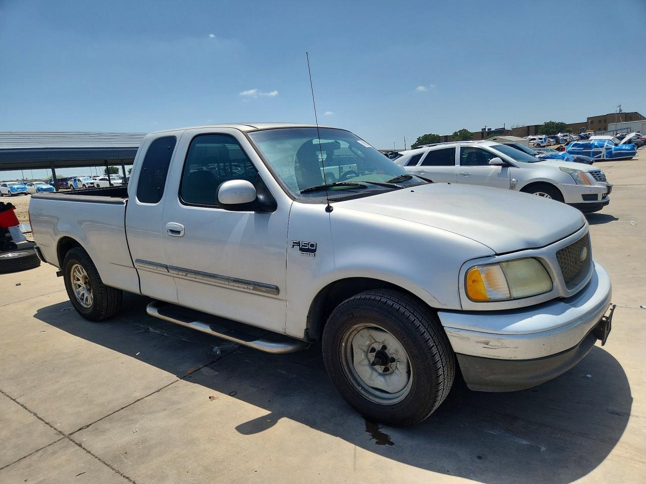 2003 Ford F150 - Image 4