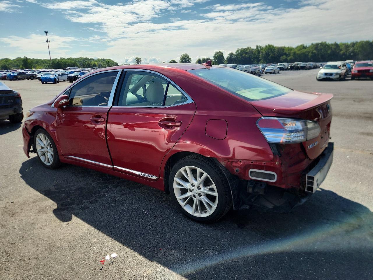 2010 Lexus Hs 250H - Image 2