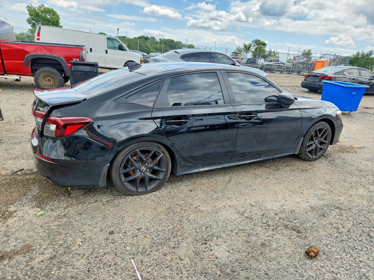 2025 Honda Civic Sport - Фото 3