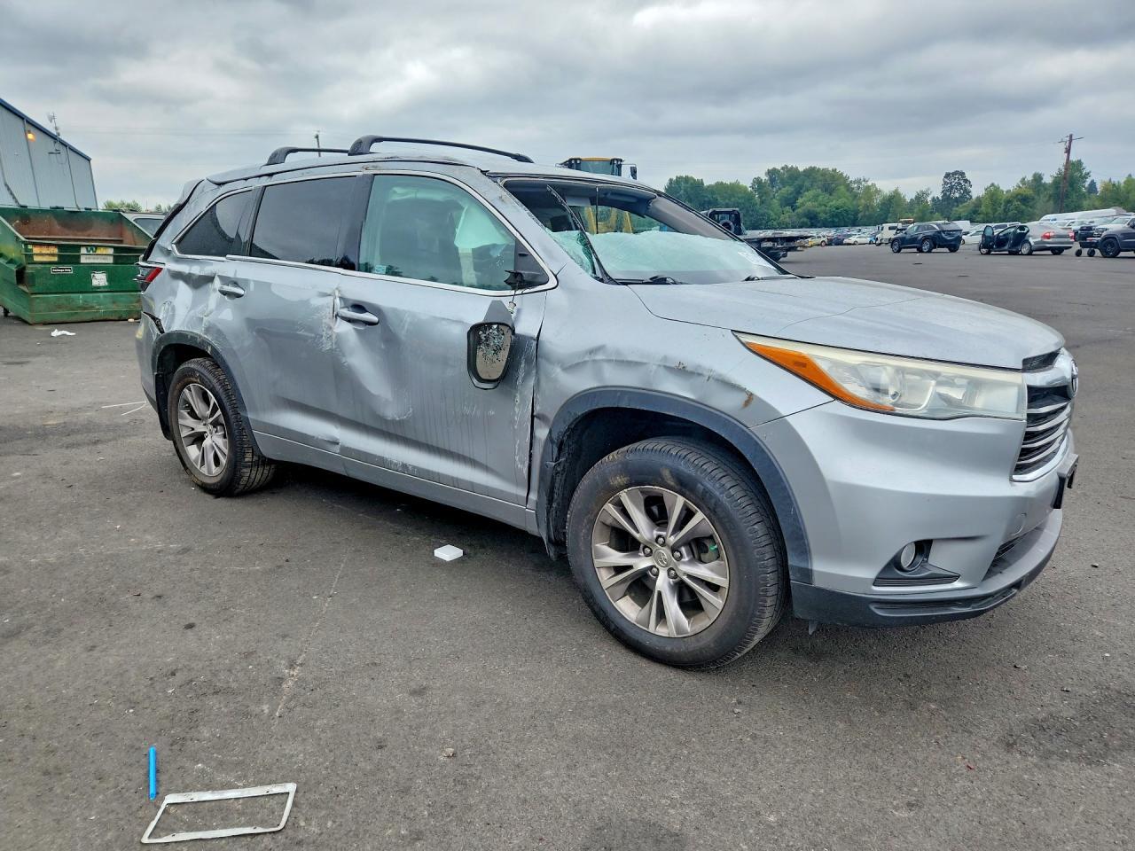 2015 Toyota Highlander Xle - Фото 4