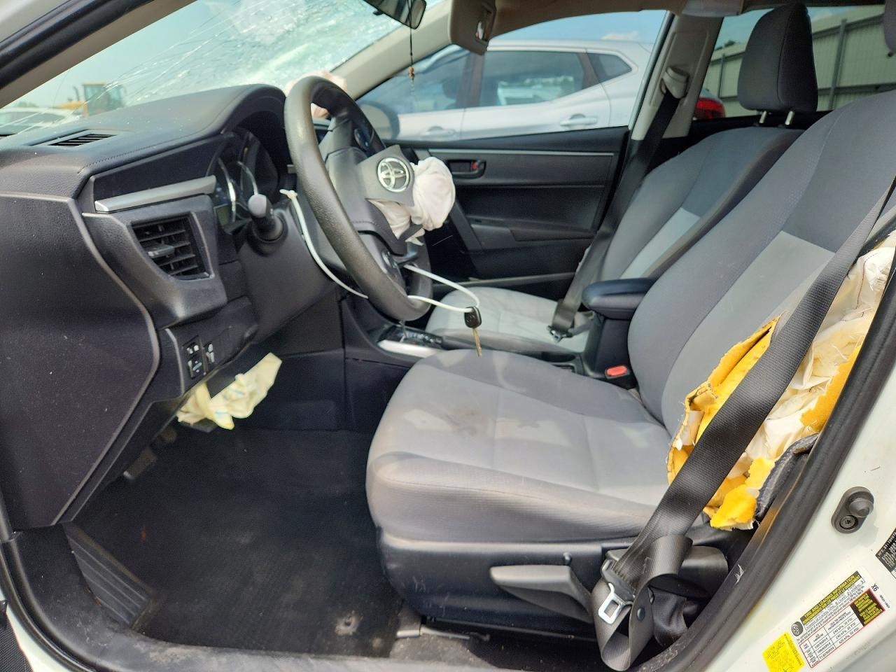 2015 Toyota Corolla L - Фото 7