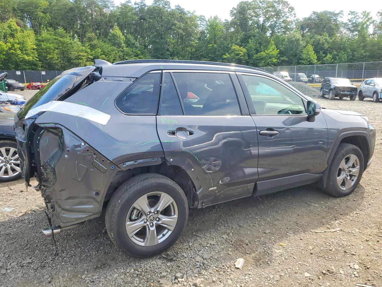 2025 Toyota Rav4 Le - Фото 3
