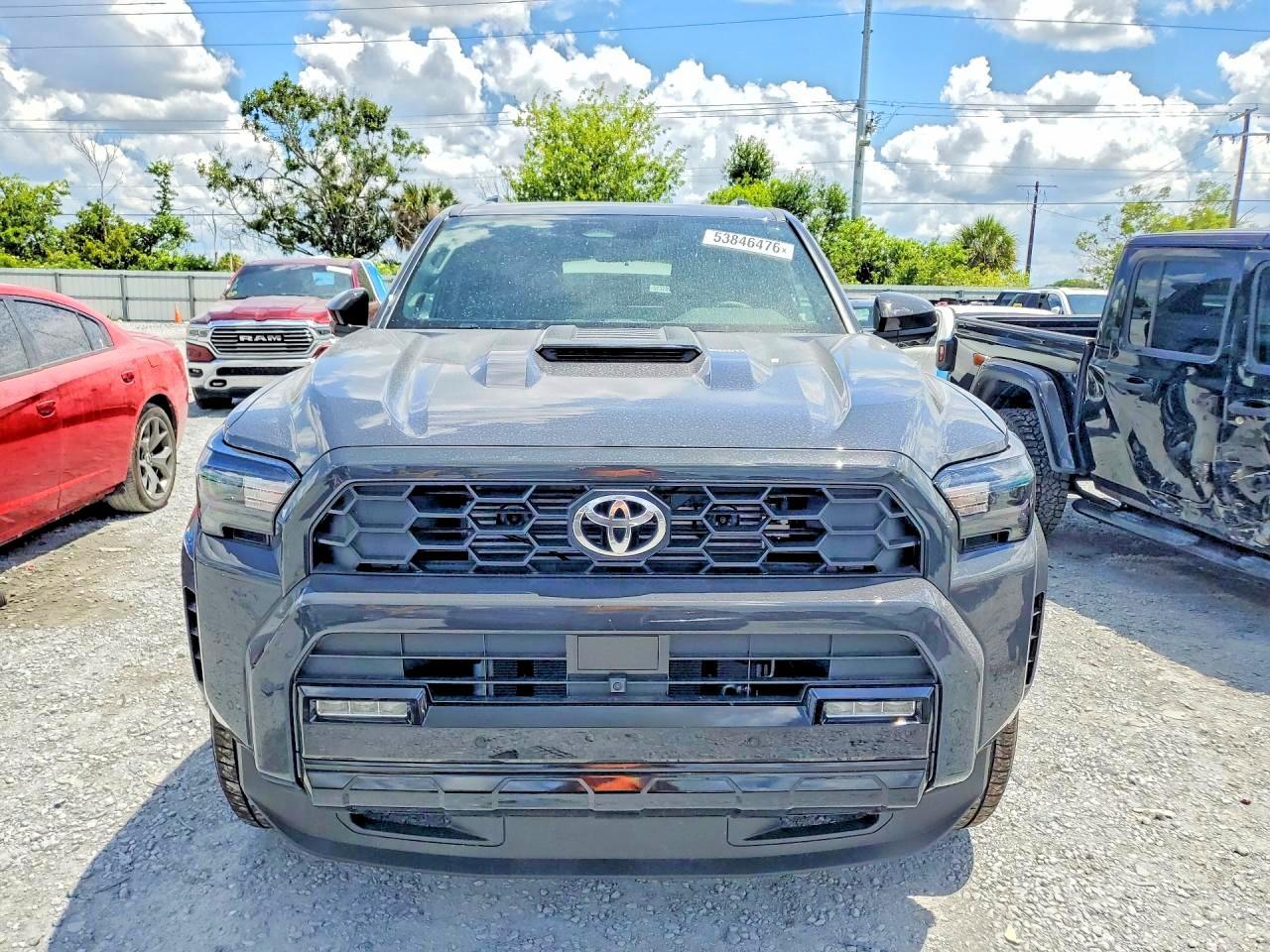 2026 Toyota 4Runner Sr5 - Image 5