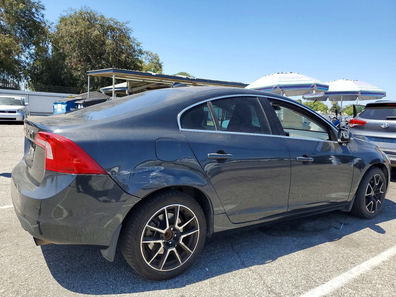 2012 Volvo S60 T5 - Фото 3