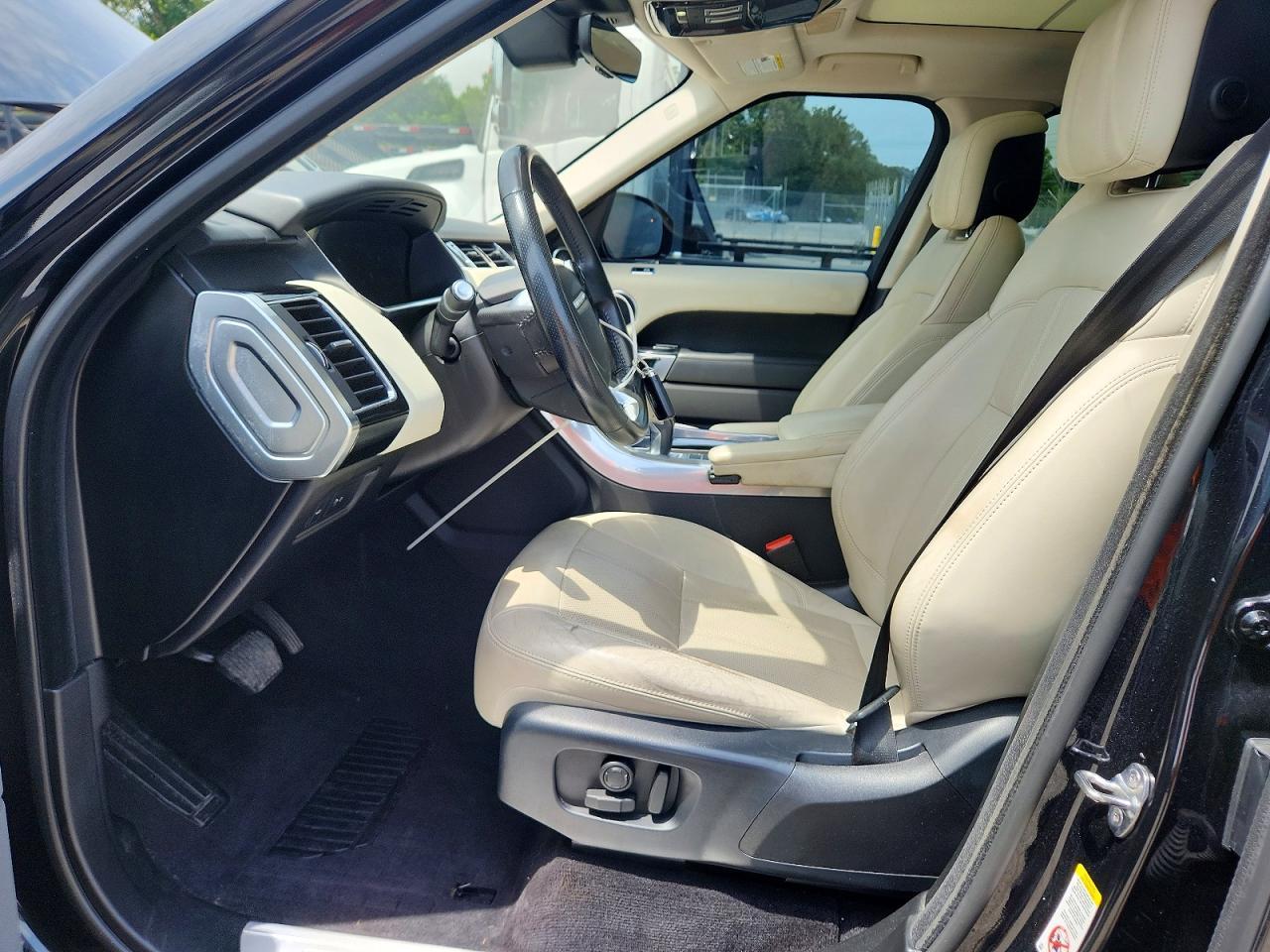2020 Land Rover Range Rover Sport Hse - Image 7