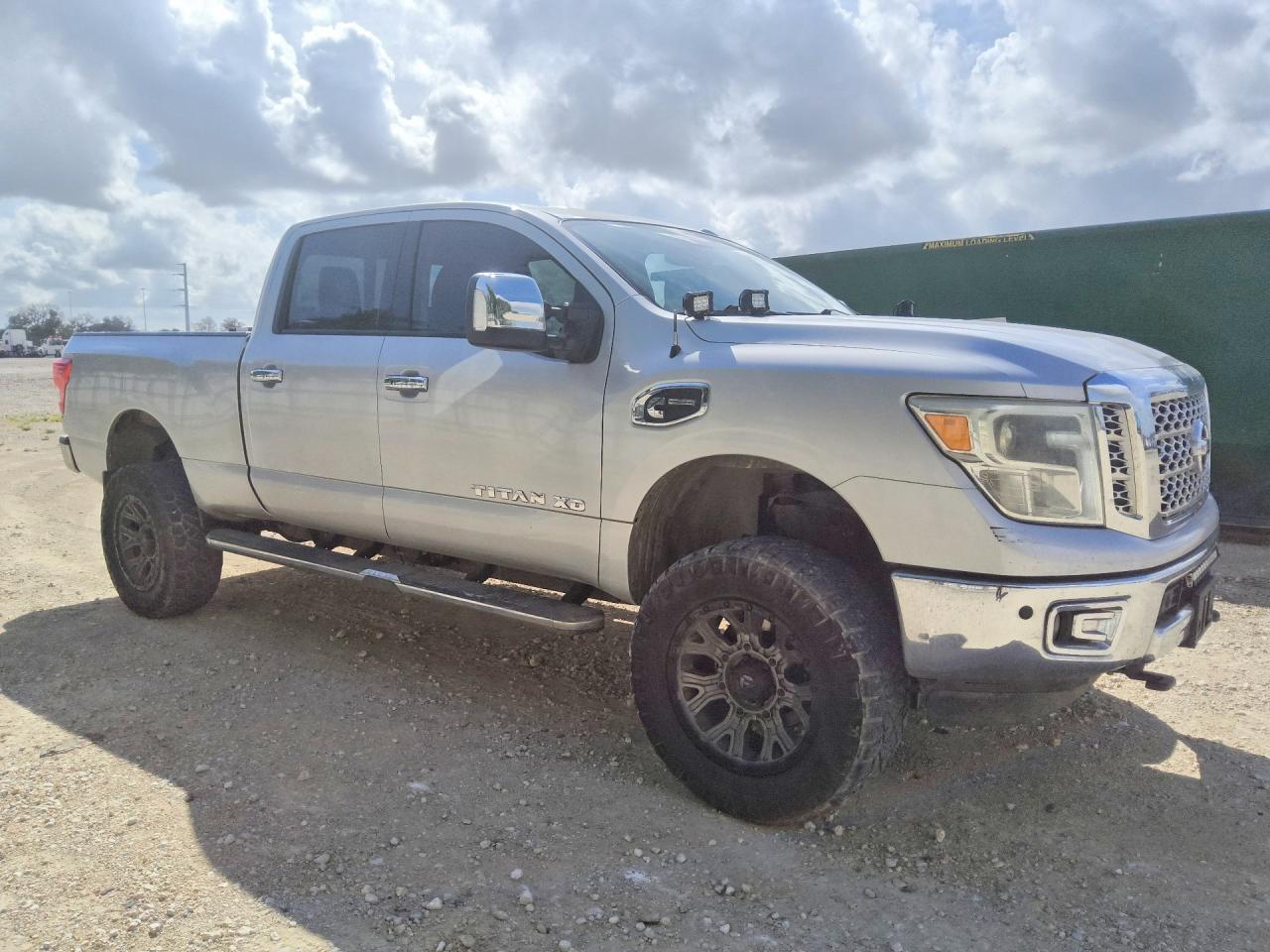 2016 Nissan Titan Xd Sl - Фото 4