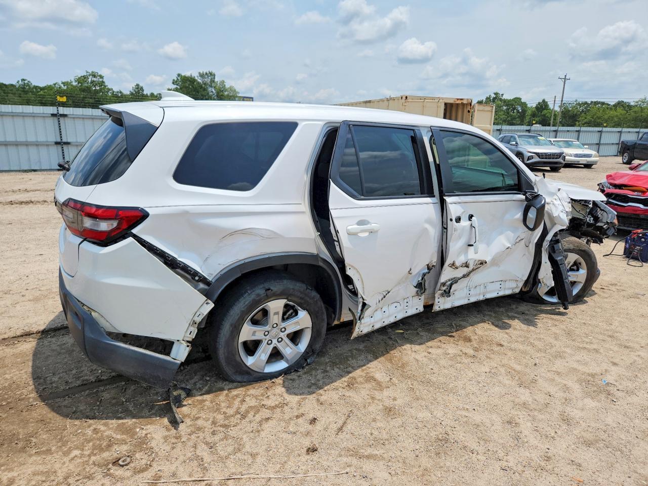 2023 Honda Pilot Lx - Фото 3