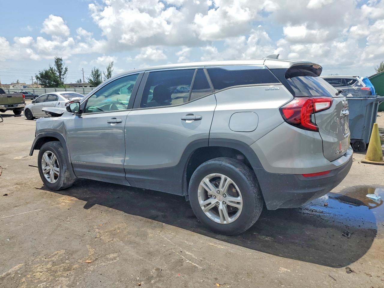 2024 GMC Terrain Sle - Фото 2