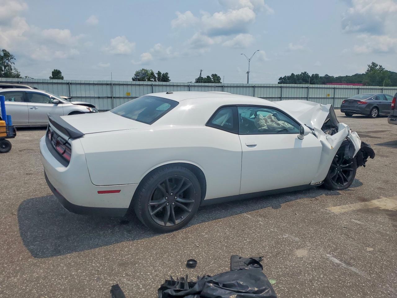 2016 Dodge Challenger Sxt - Фото 3