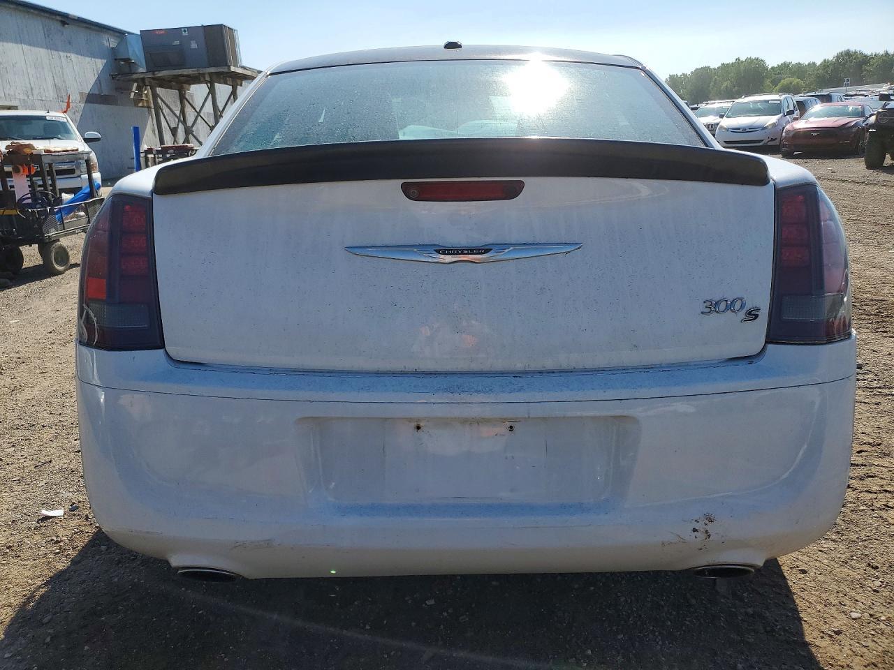2014 Chrysler 300 S - Фото 6