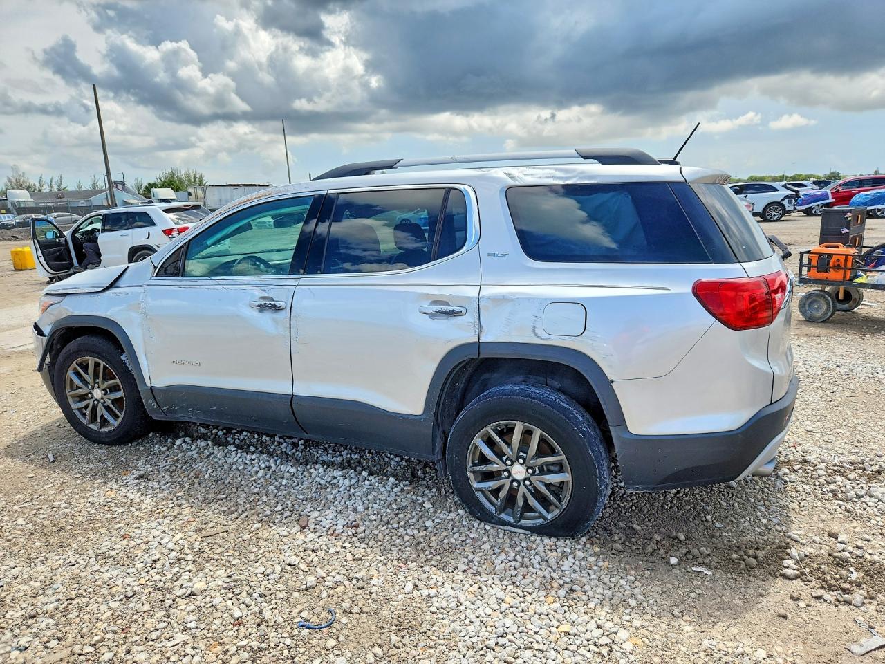 2017 GMC Acadia Slt-1 - Фото 2