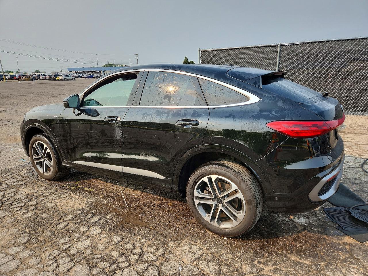 2025 Audi Q5 Sportback Premium Plus - Фото 2
