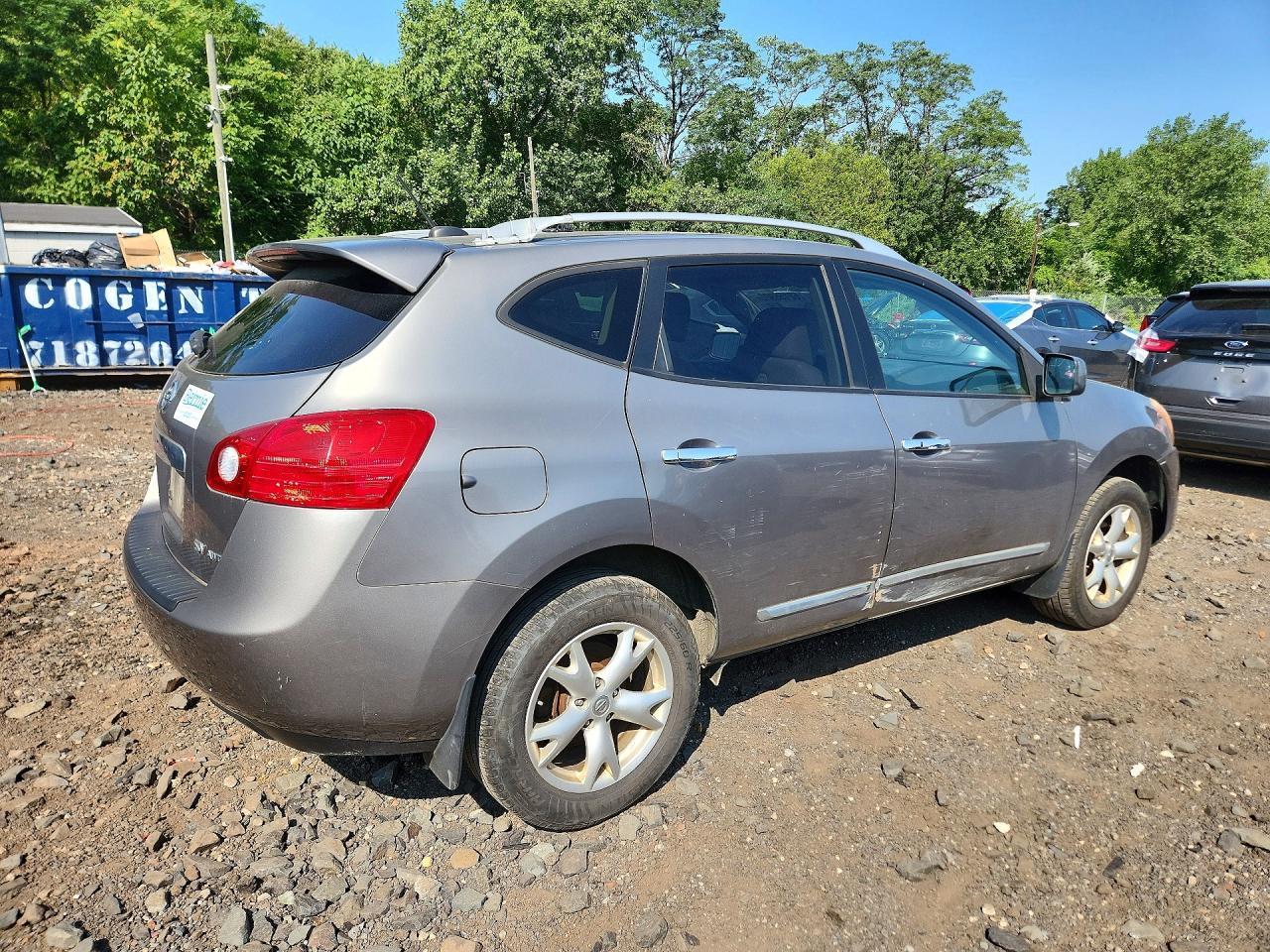 2011 Nissan Rogue S - Image 3