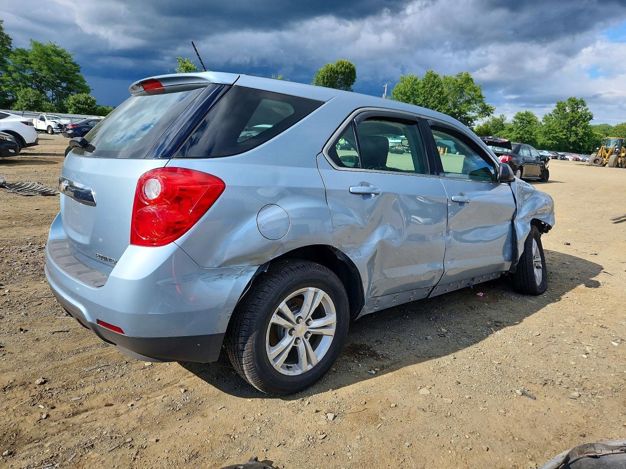2015 Chevrolet Equinox Ls - Фото 3