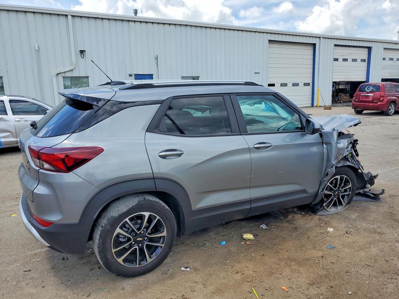 2025 Chevrolet Trailblazer Lt - Фото 3