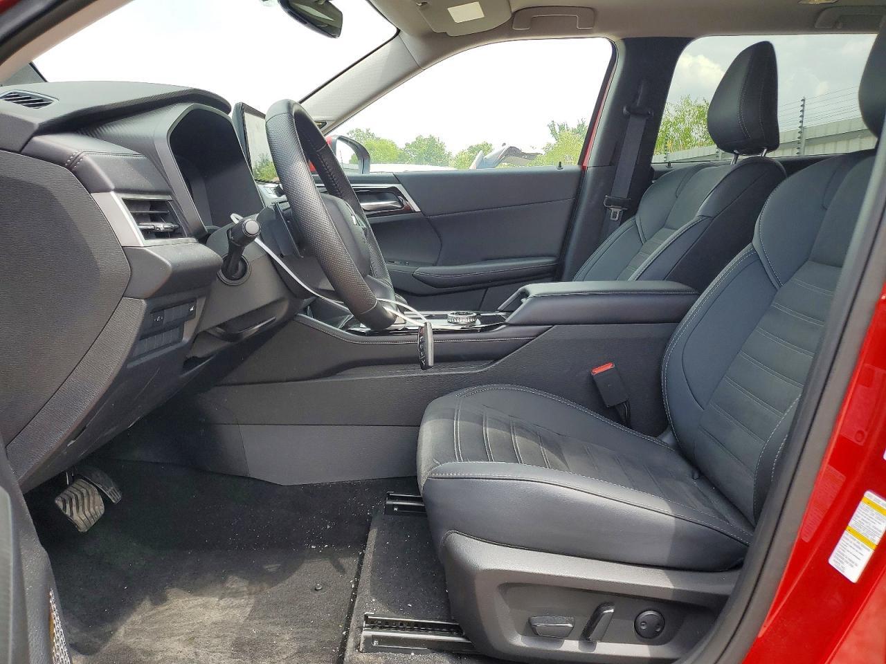 2025 Mitsubishi Outlander Se/Diamond Trail Edition - Фото 7