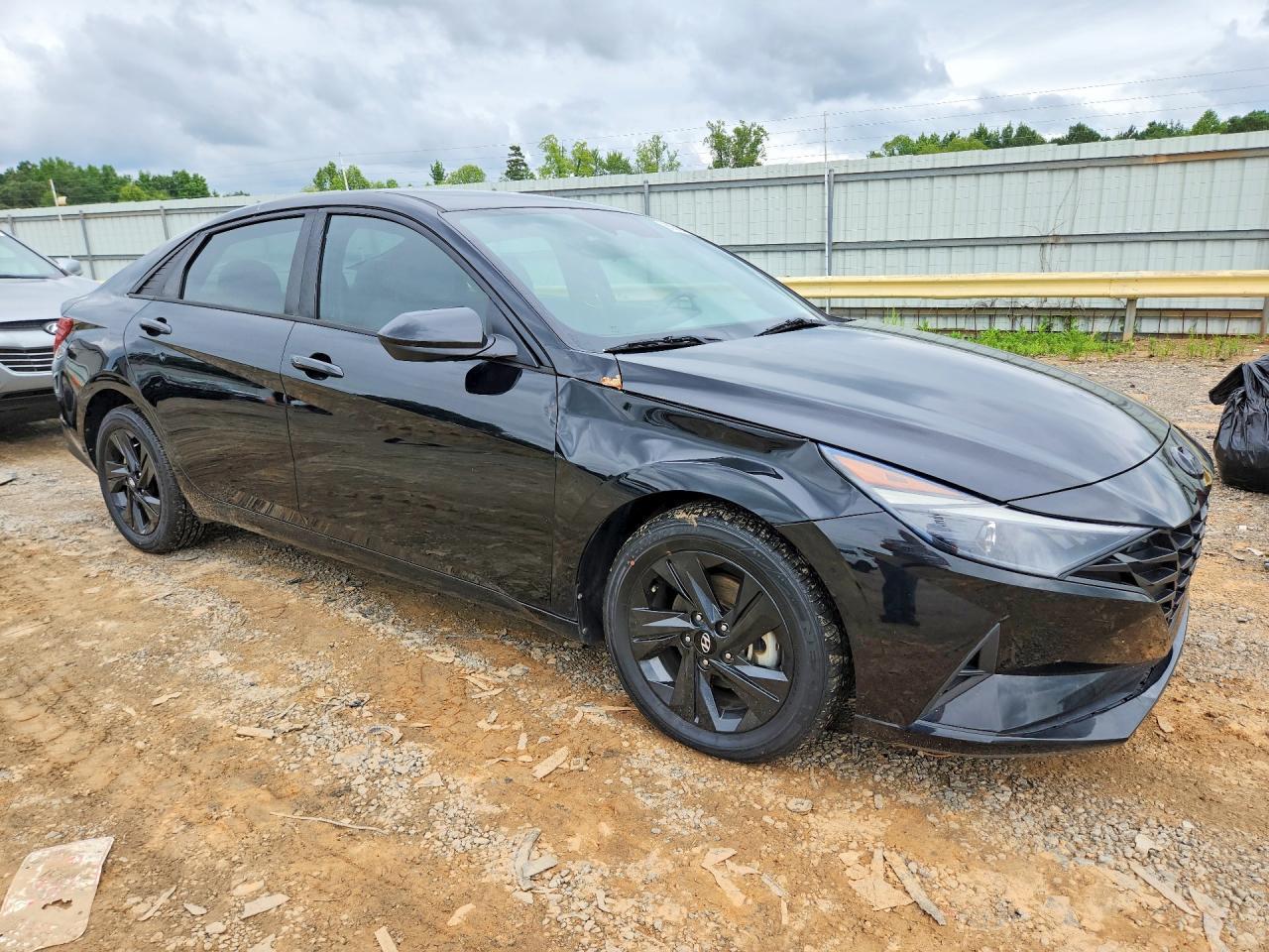 2023 Hyundai Elantra Sel - Image 4