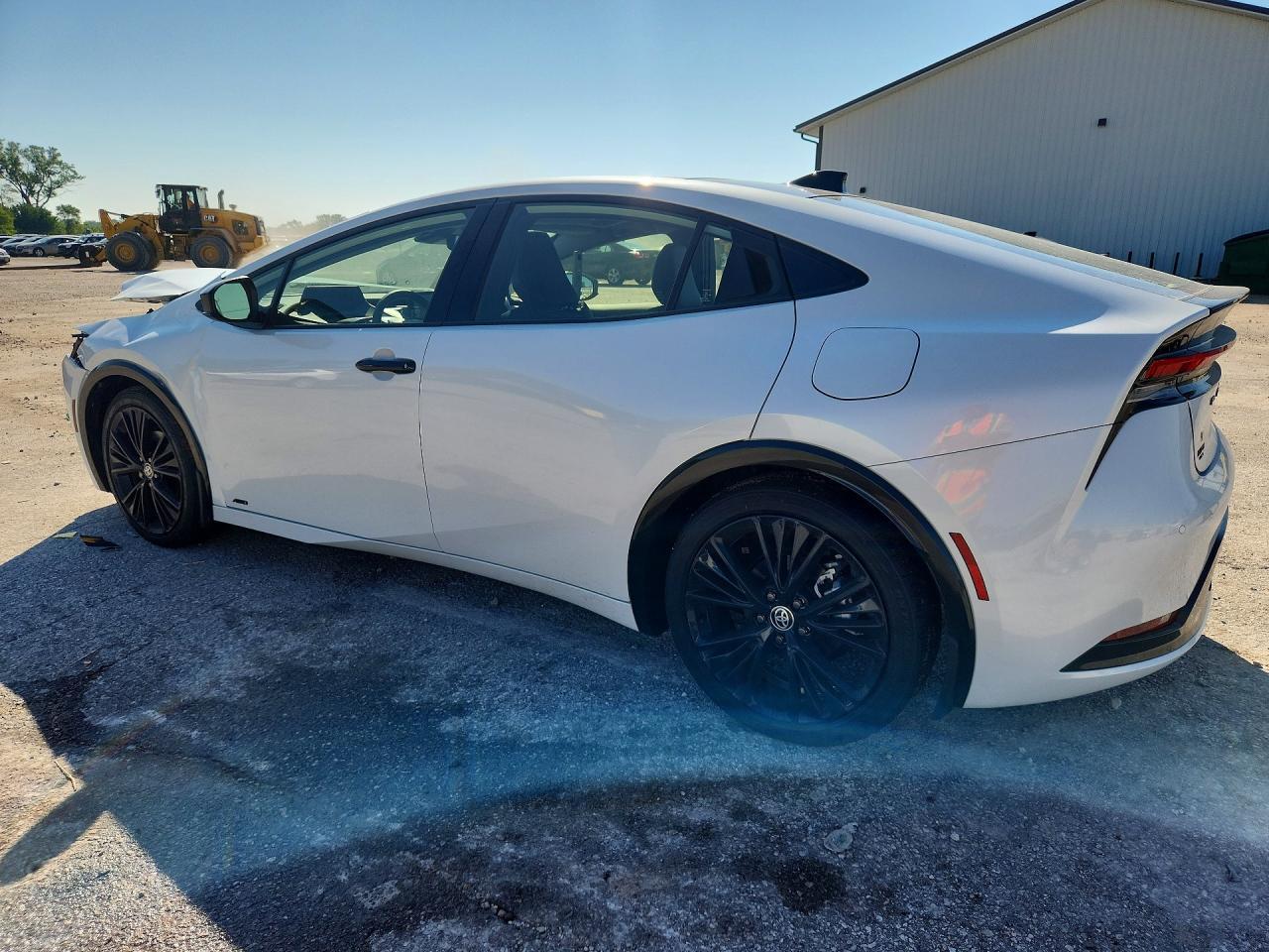 2026 Toyota Prius Nightshade - Фото 2