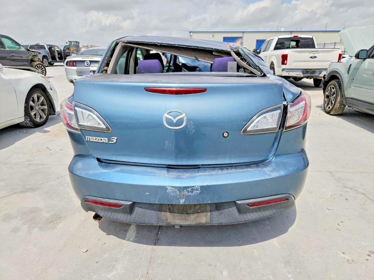2011 Mazda 3 I - Фото 6