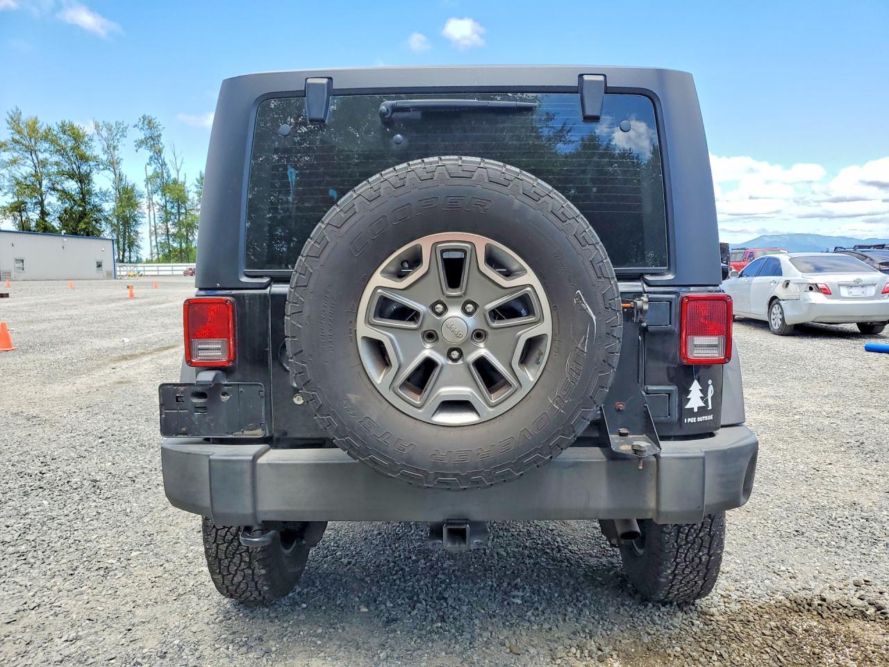 2015 Jeep Wrangler Rubicon - Фото 6