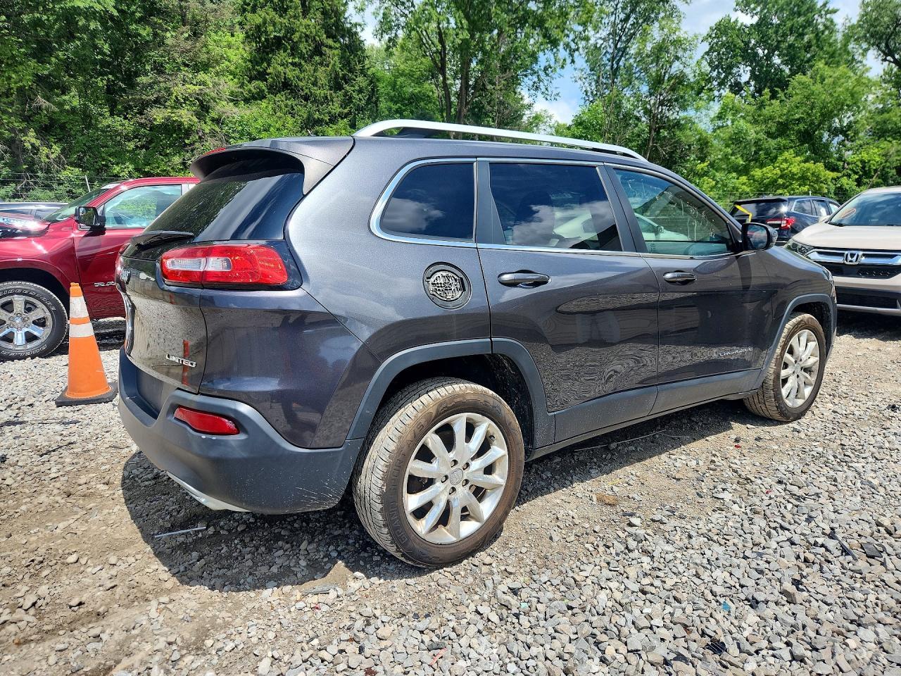 2015 Jeep Cherokee Limited - Фото 3
