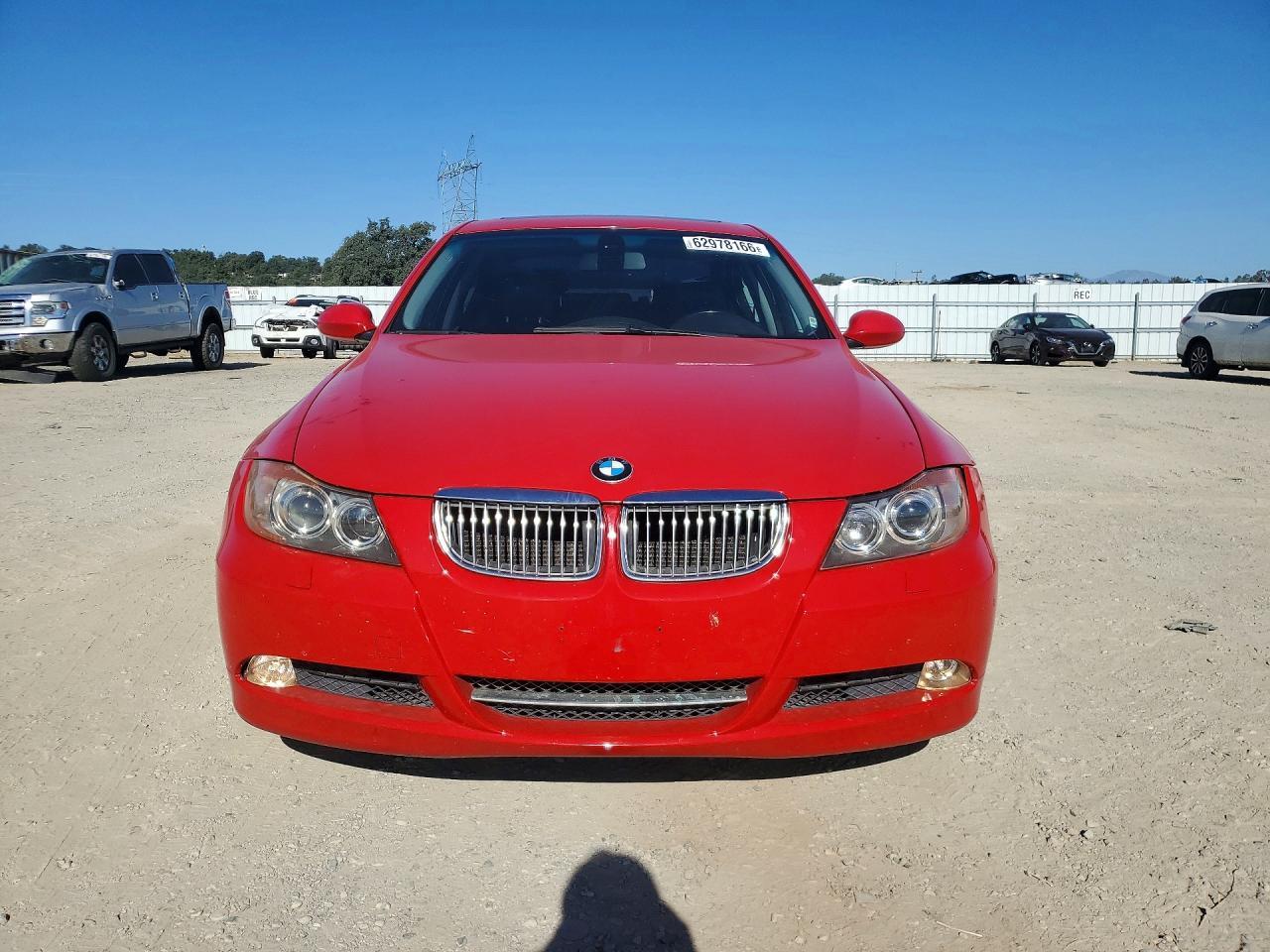 2006 BMW 330 Xi - Image 5