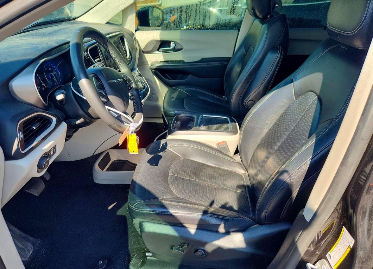 2022 Chrysler Pacifica Touring L - Фото 7