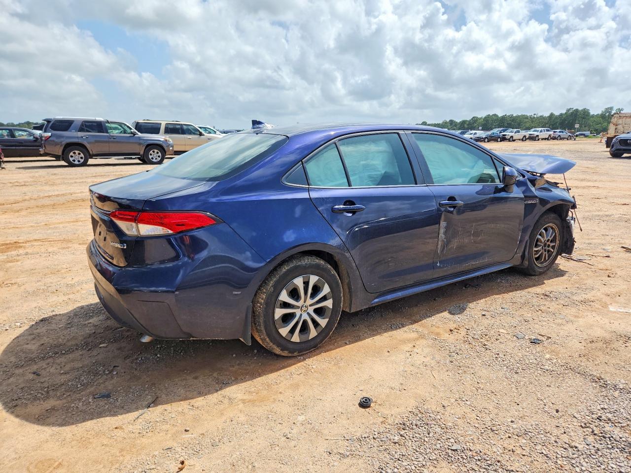 2020 Toyota Corolla Le - Фото 3
