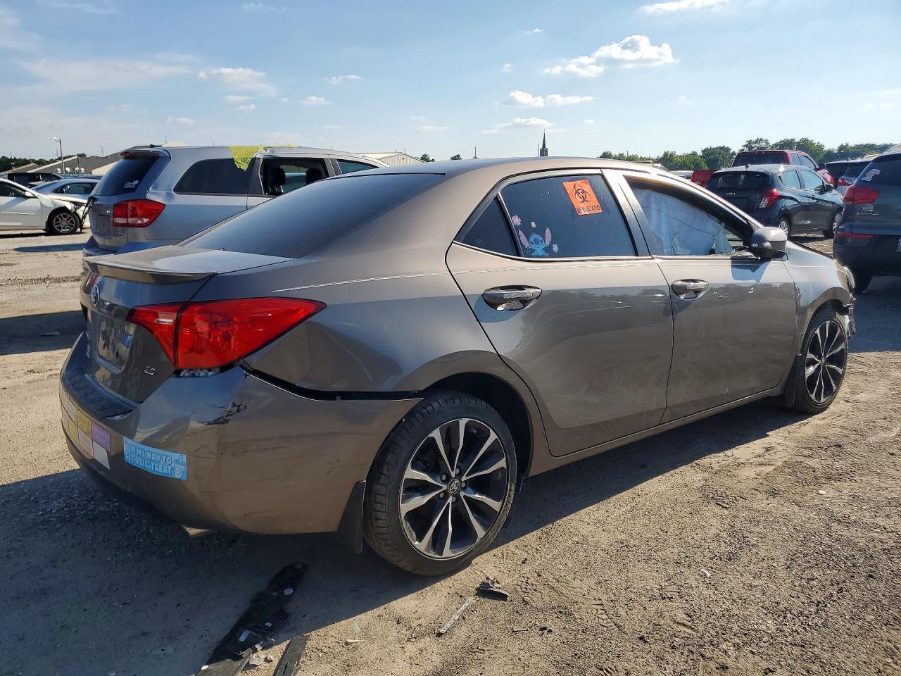 2018 Toyota Corolla Se - Image 3