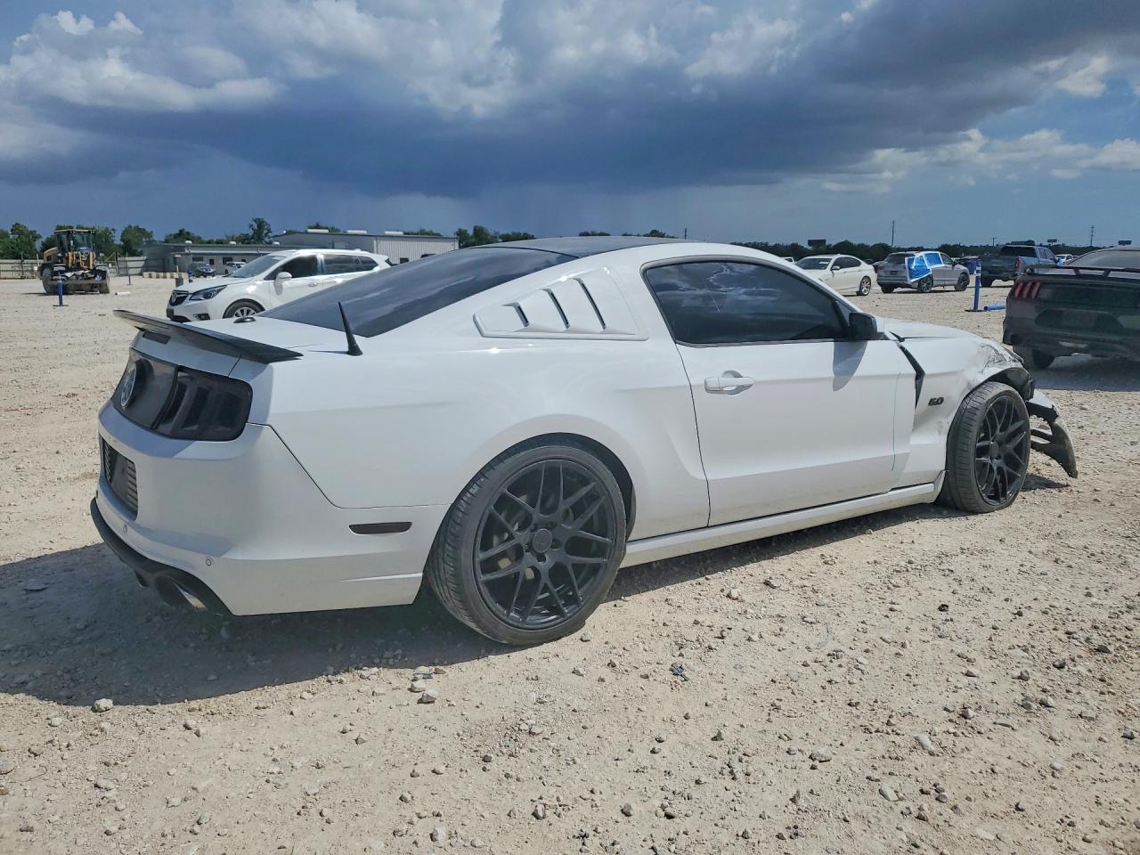 2014 Ford Mustang Gt - Image 3