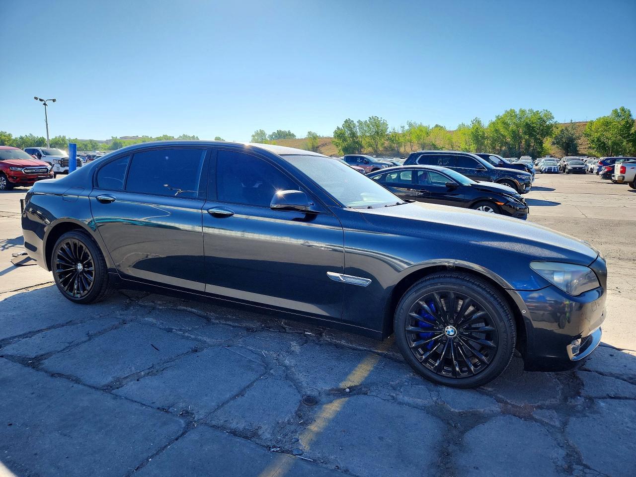 2009 BMW 750 Li - Image 4