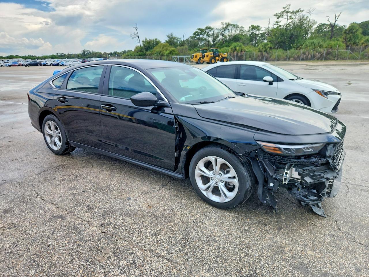 2025 Honda Accord Lx - Фото 4