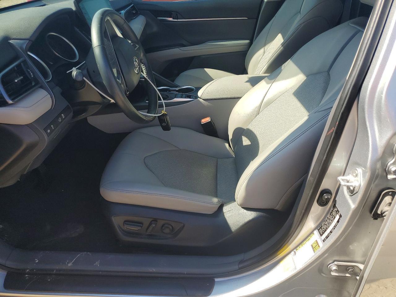 2023 Toyota Camry Xle - Image 7