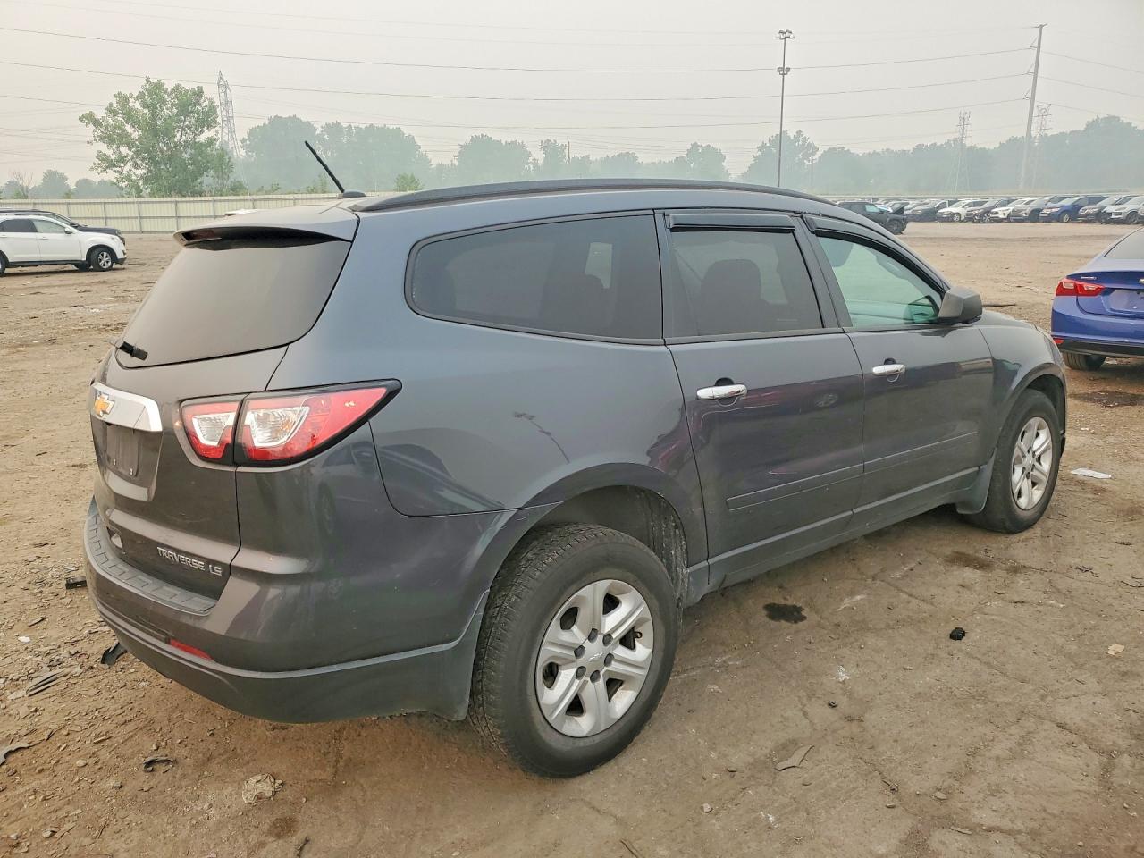 2014 Chevrolet Traverse Ls - Фото 3