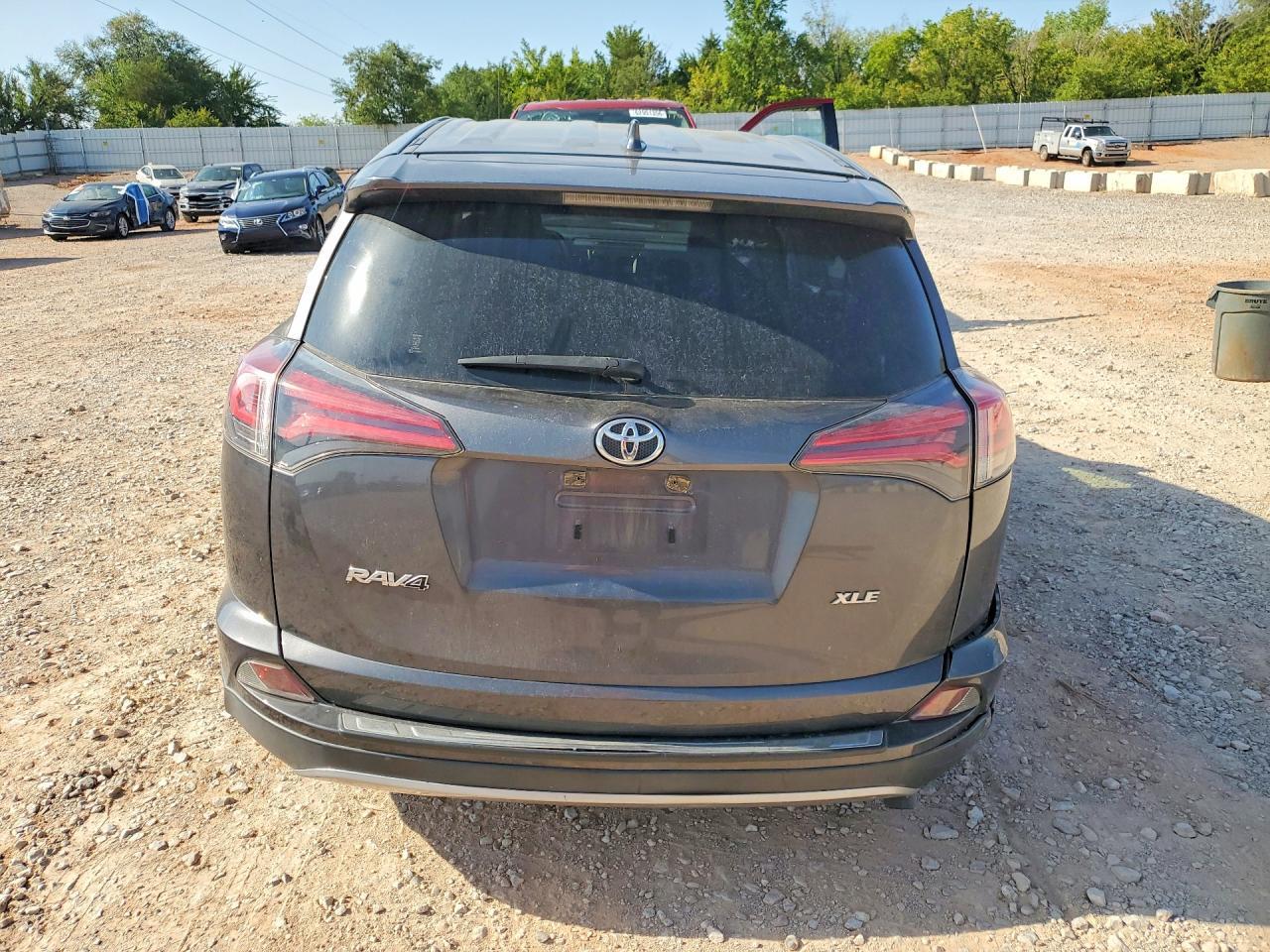 2018 Toyota Rav4 Xle - Image 6