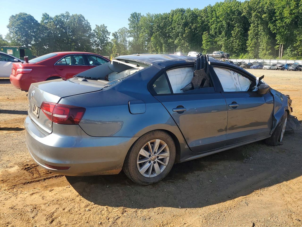 2016 Volkswagen Jetta S - Image 3