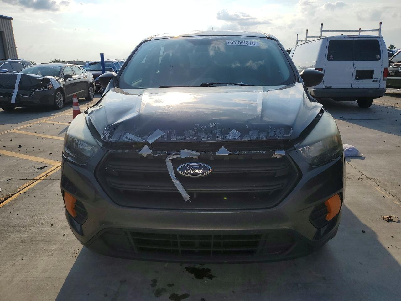 2018 Ford Escape S - Фото 5