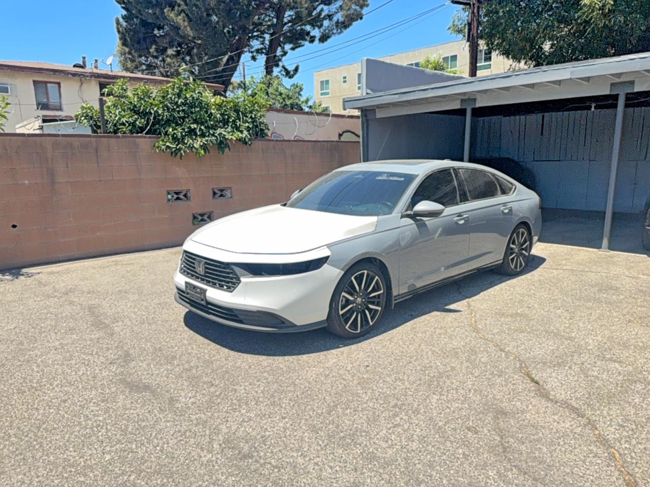 2023 Honda Accord Touring Hybrid - Фото 2