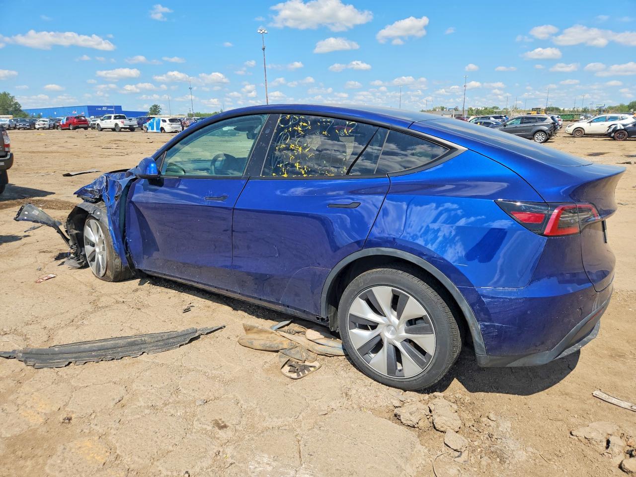 2023 Tesla Model Y - Фото 2