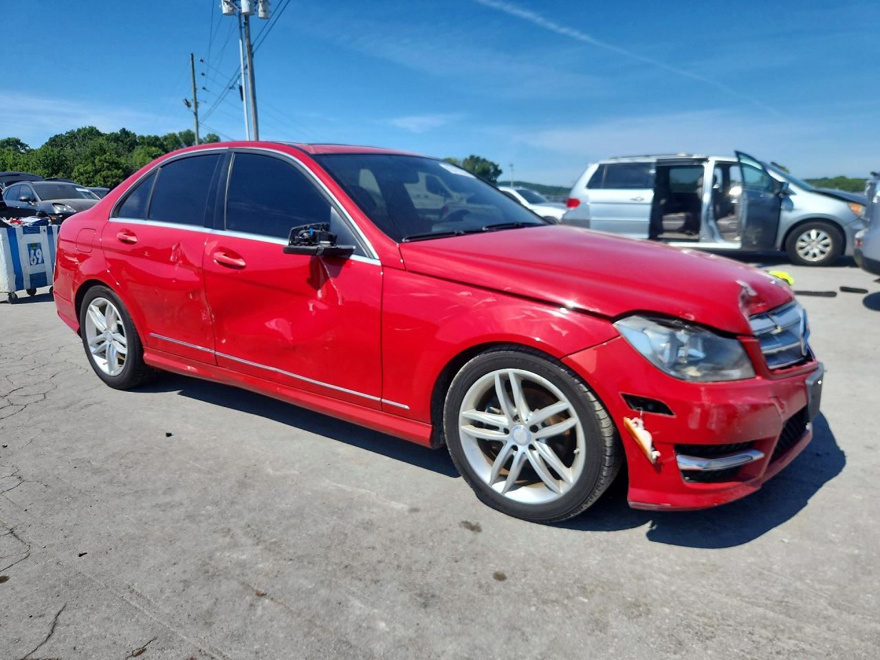 2013 Mercedes-Benz C 250 - Фото 4